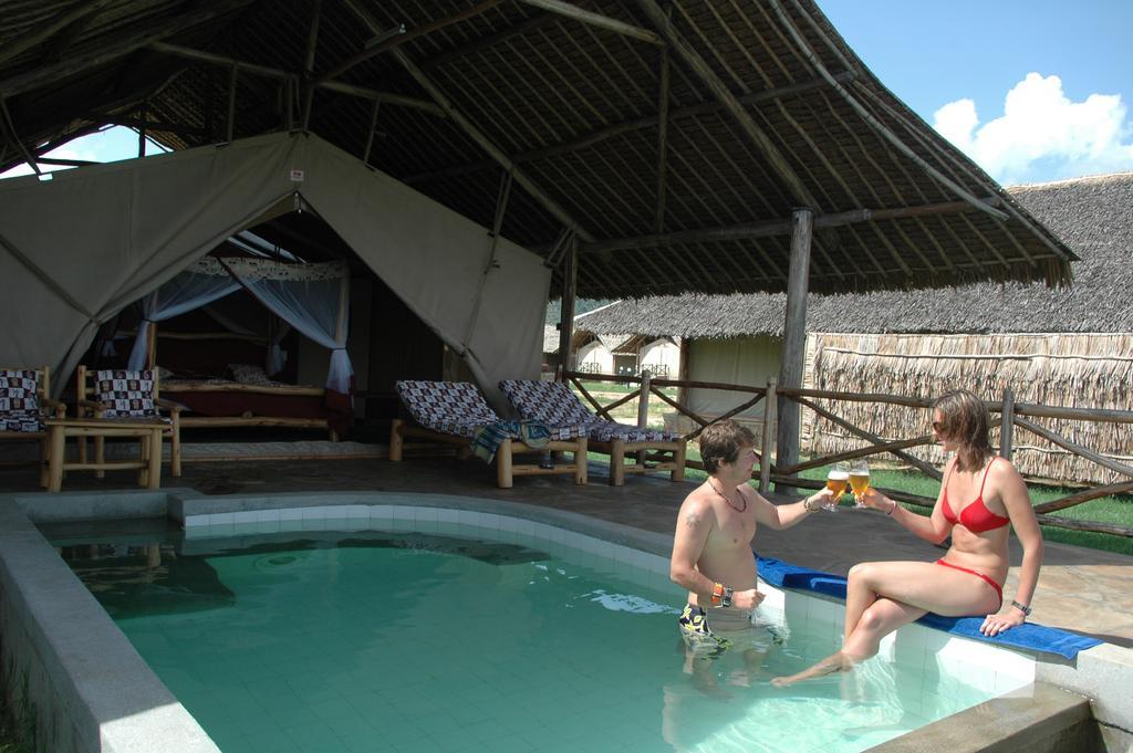 Hotel Manyatta Camp Voi Zewnętrze zdjęcie
